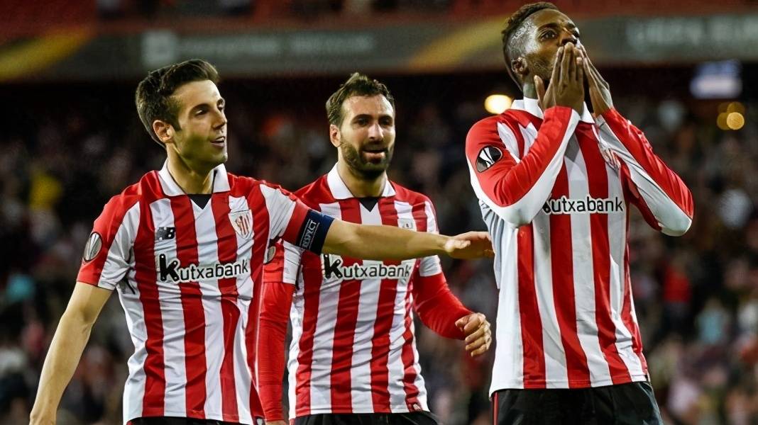  恩波利锋线双星闪耀全场，坎比亚吉与皮纳蒙蒂联手撕裂防线